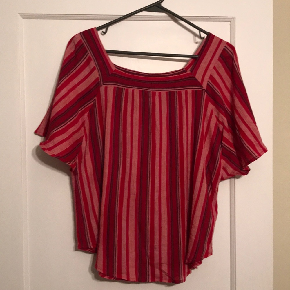 Universal Thread Flowy Crop Top